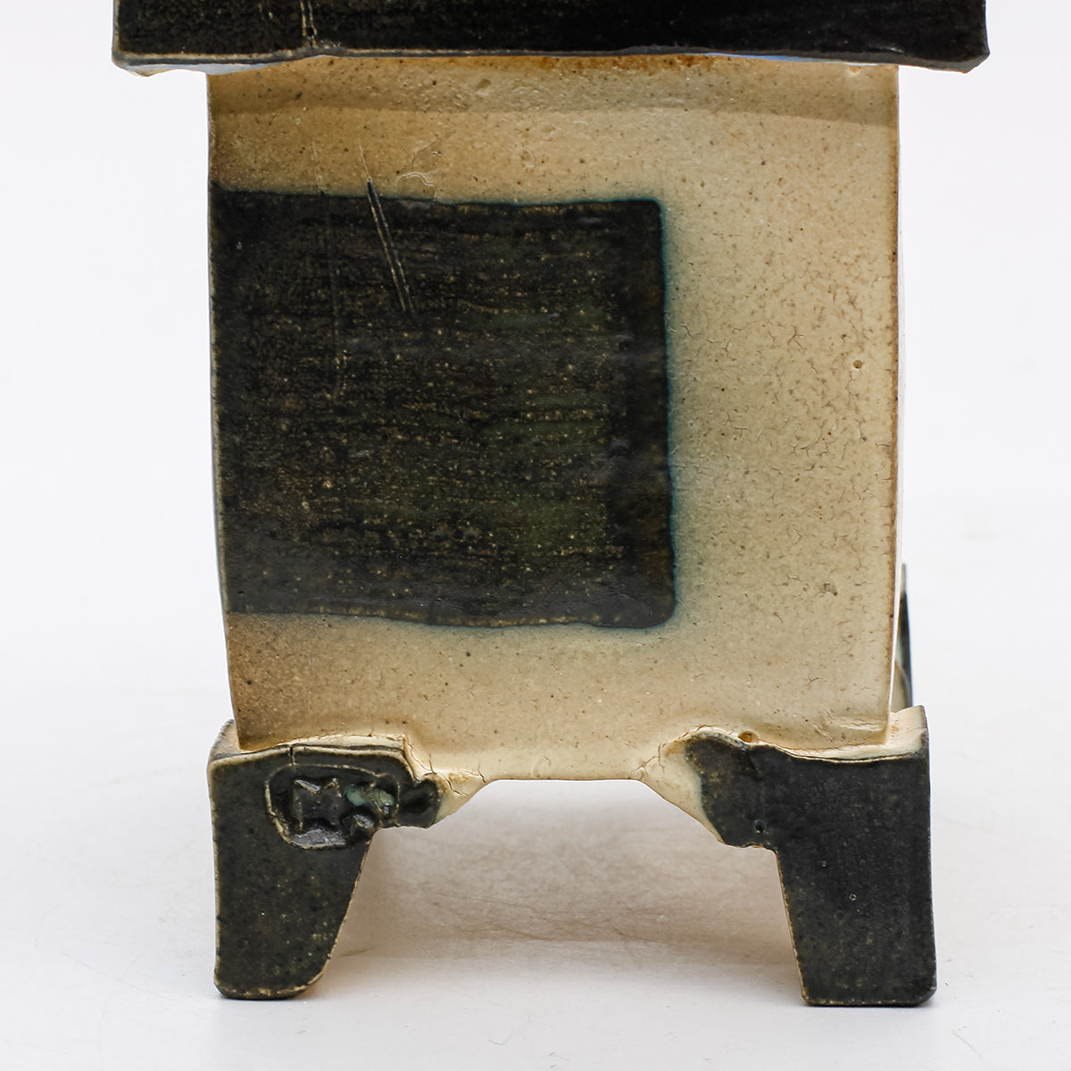 Jar in the Persian Form