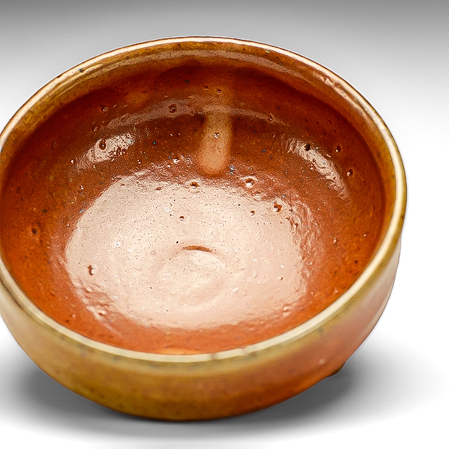 Tripod Bowl