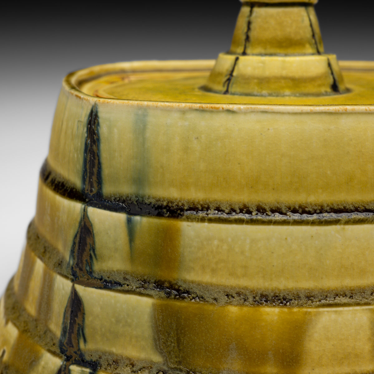 Pyramid Jar
