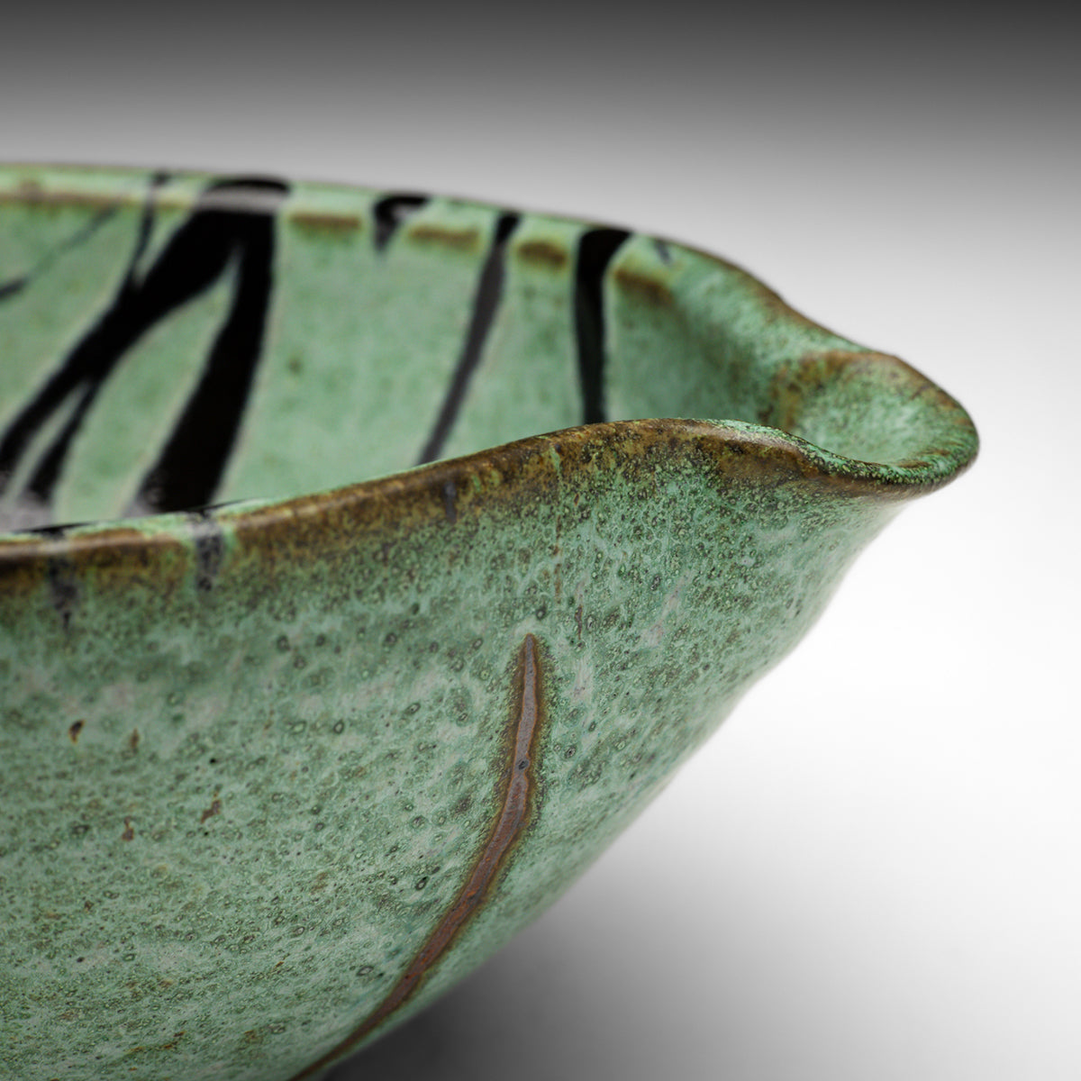 Spouted Bowl