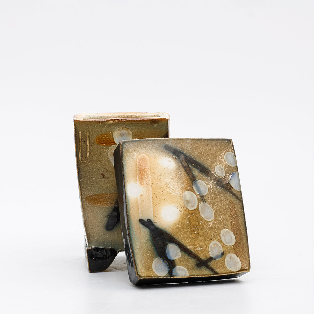 Jar in the Persian Form