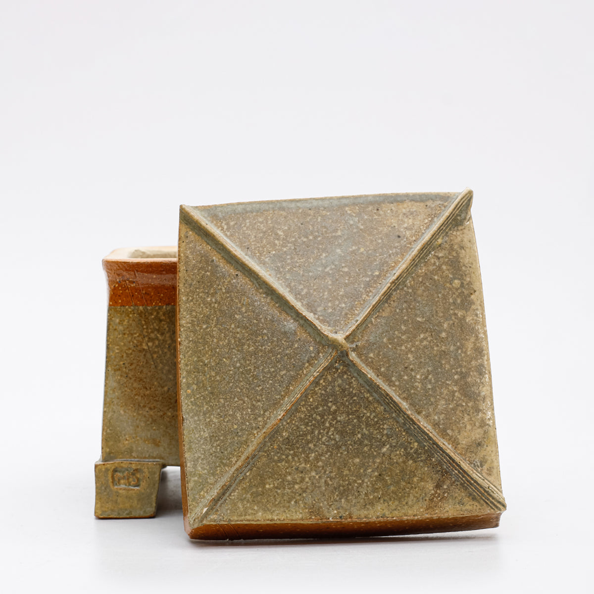 Jar in the Persian Form