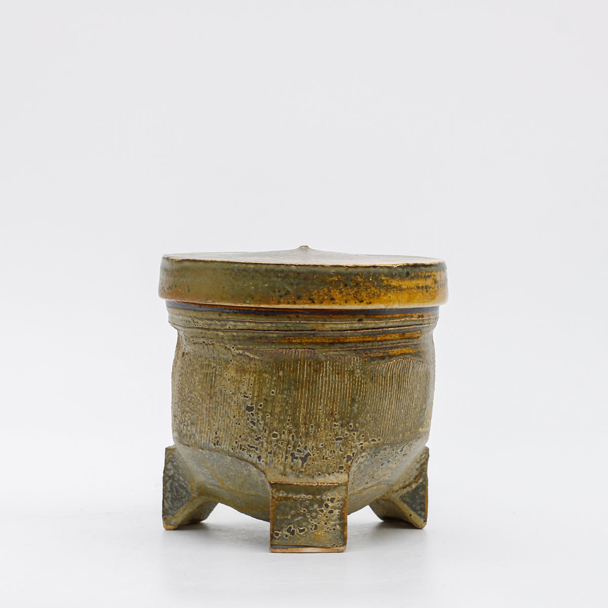 Round Jar with Flush Lid