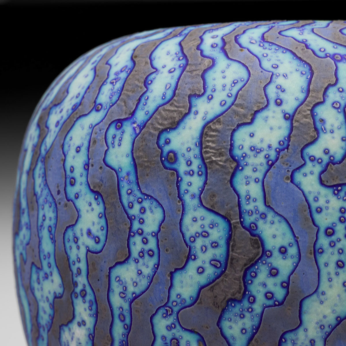 In-Turned Rim Vessel