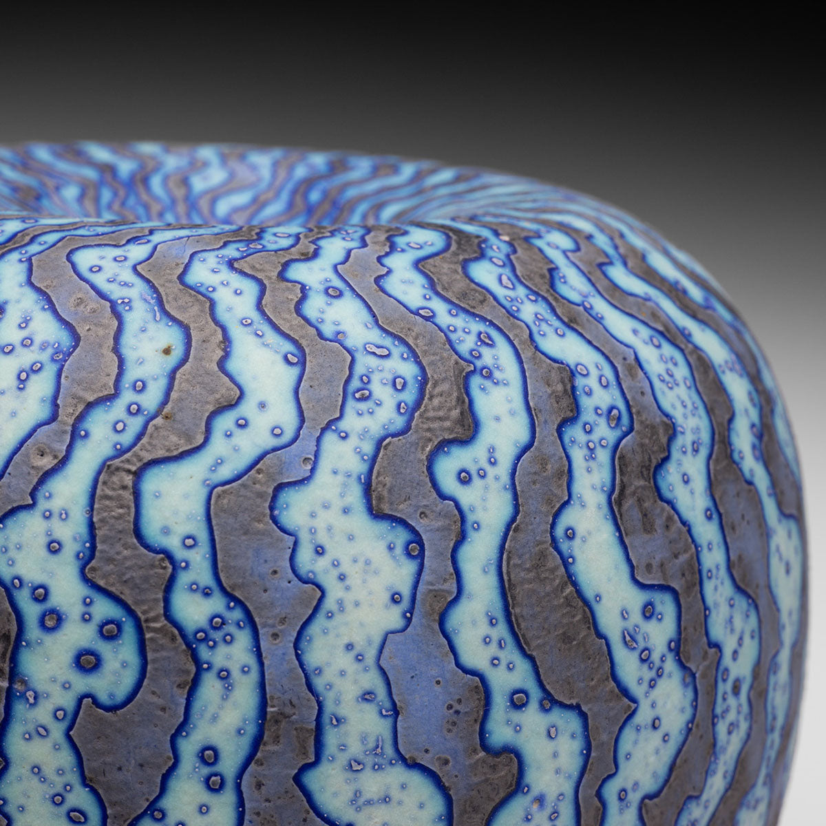 In-Turned Rim Vessel