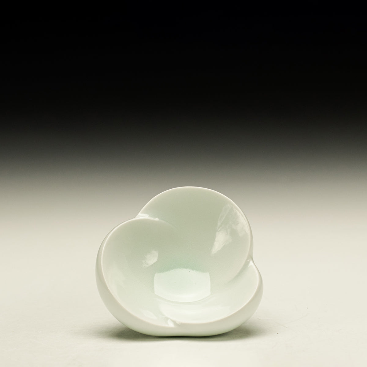 Small Flower Plate