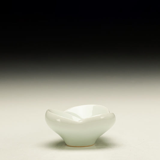Small Flower Plate