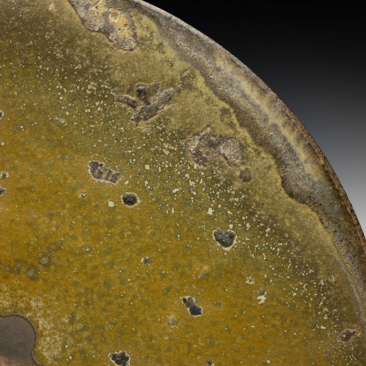 Pedestal Platter