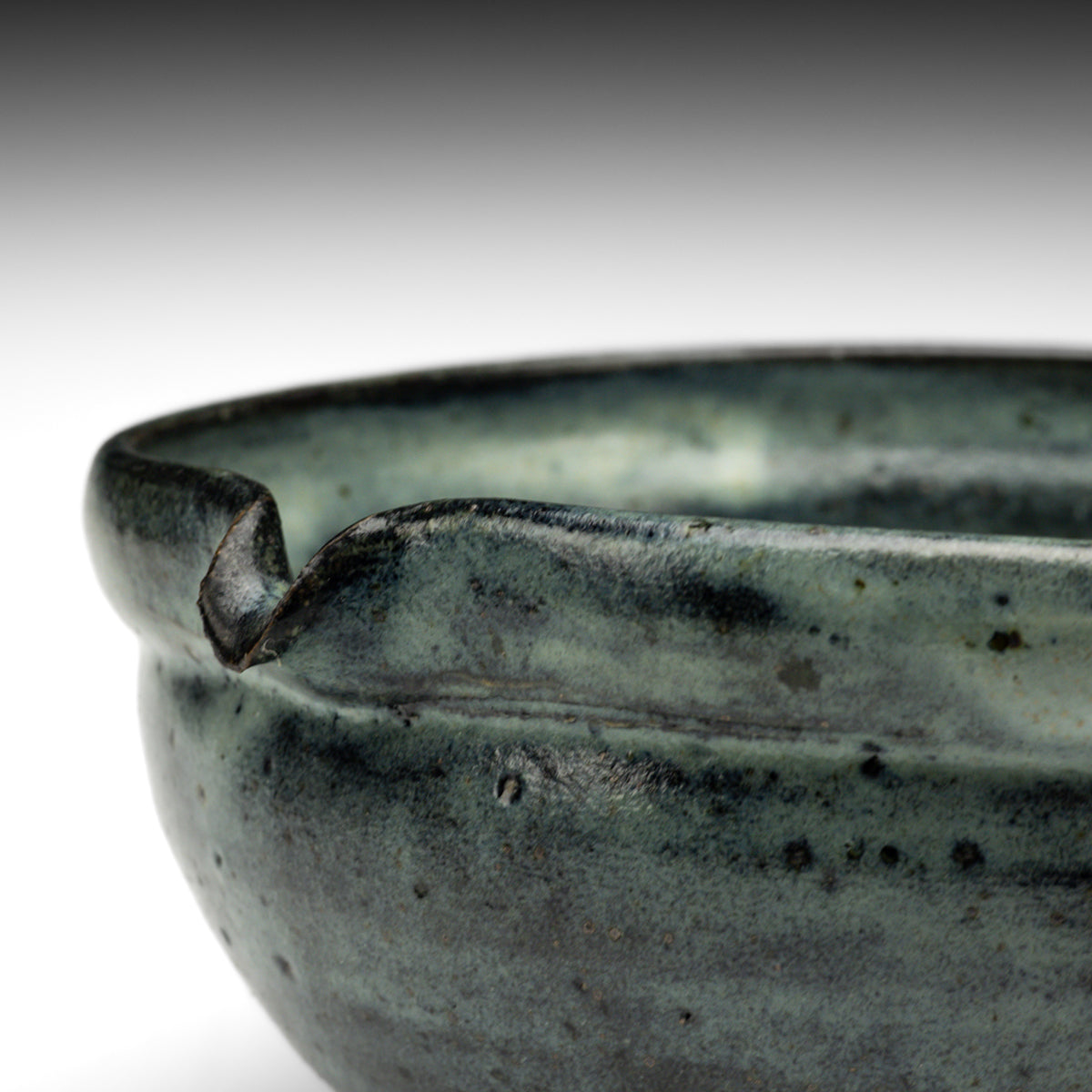 Spouted Bowl