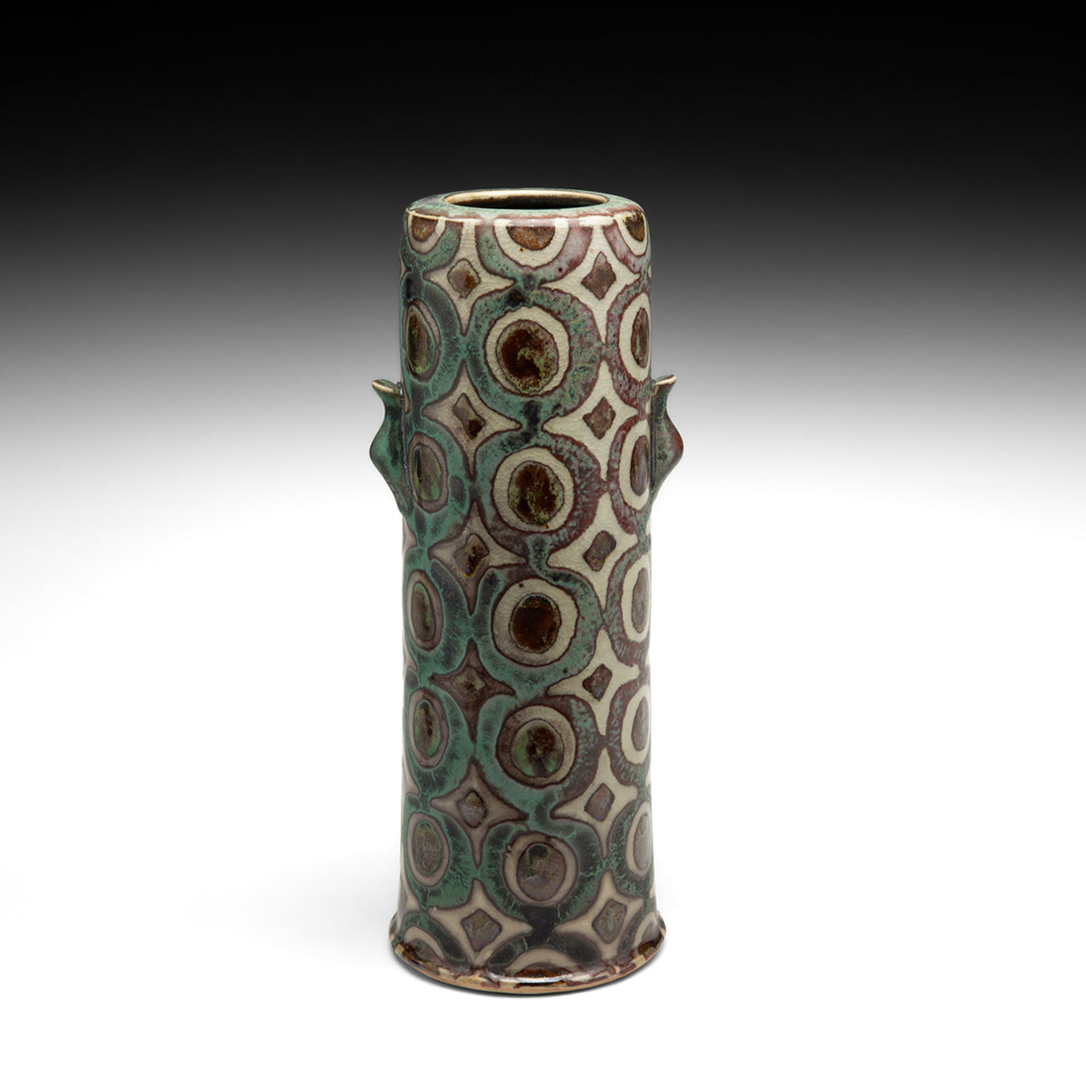 Medium Baffled Vase