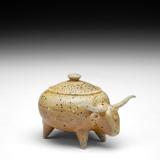 Long Horn Jar