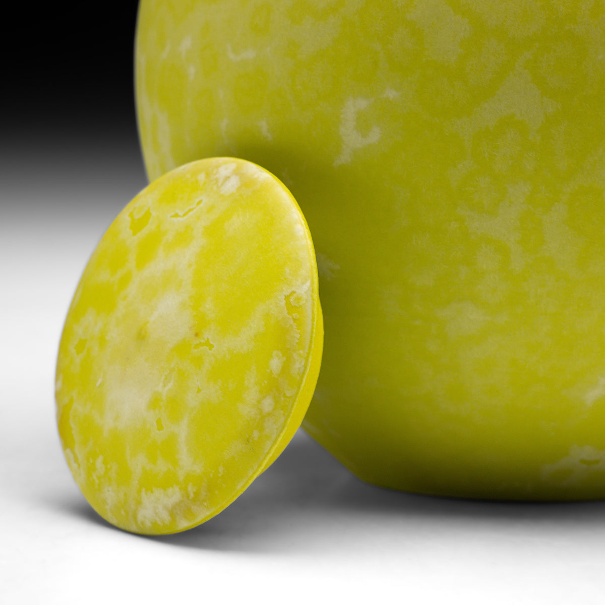 Honeydew Urn