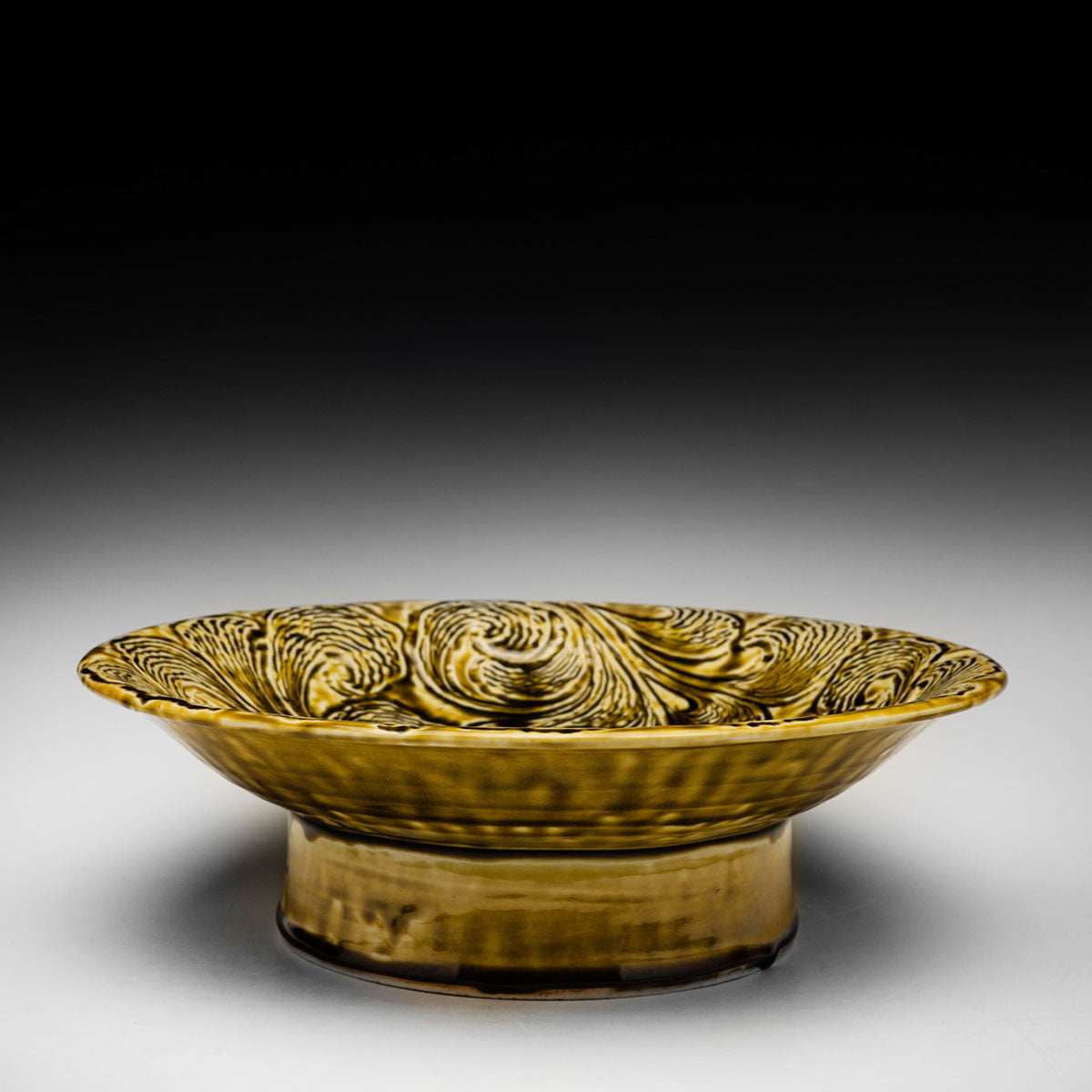 Footed Plate