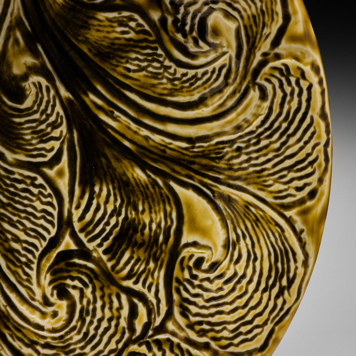 Footed Plate