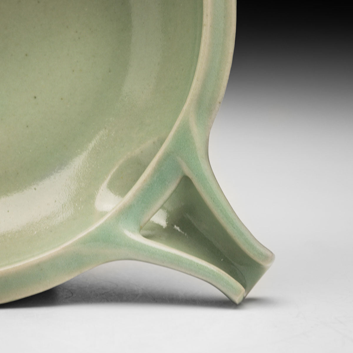 Spouted Bowl