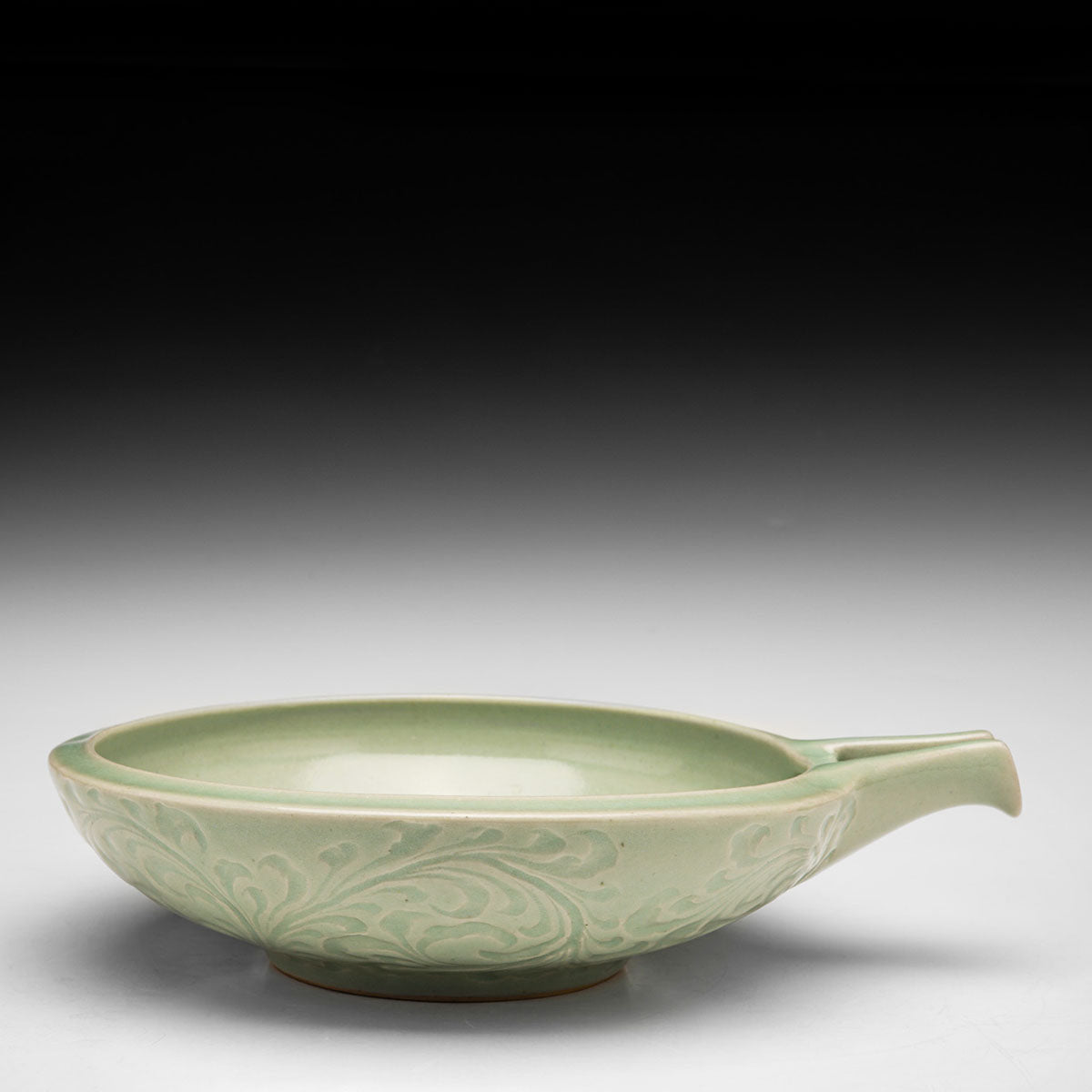 Spouted Bowl