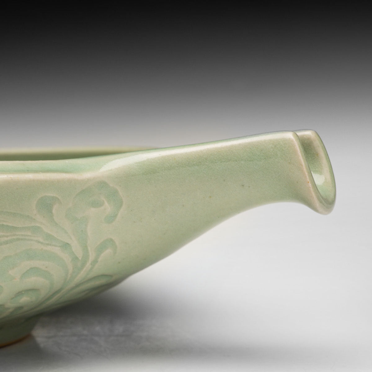 Spouted Bowl