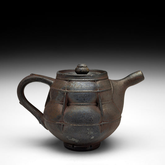 Buttressed Teapot