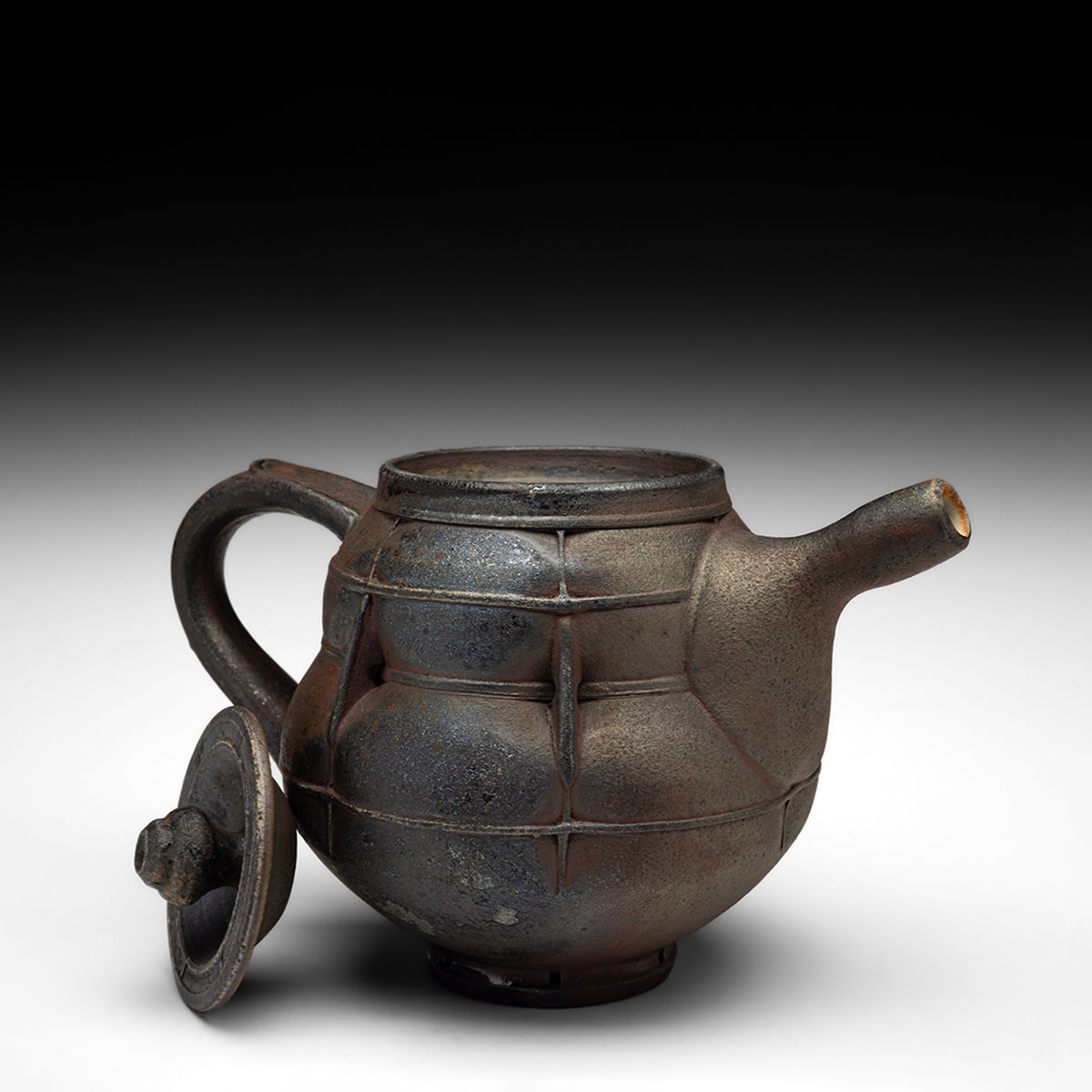 Buttressed Teapot