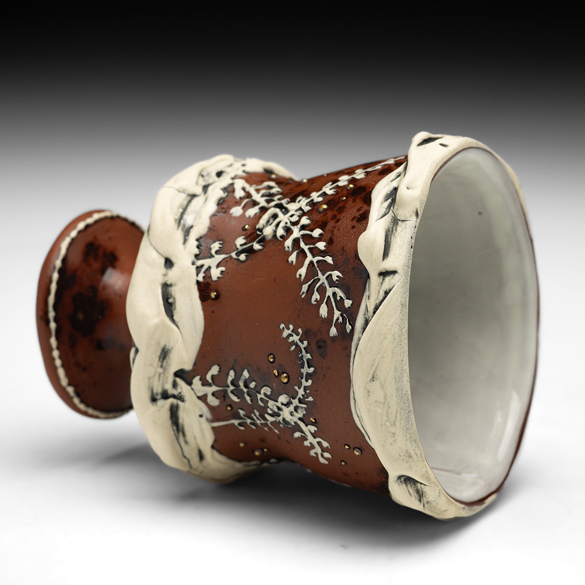 Pedestal Cup