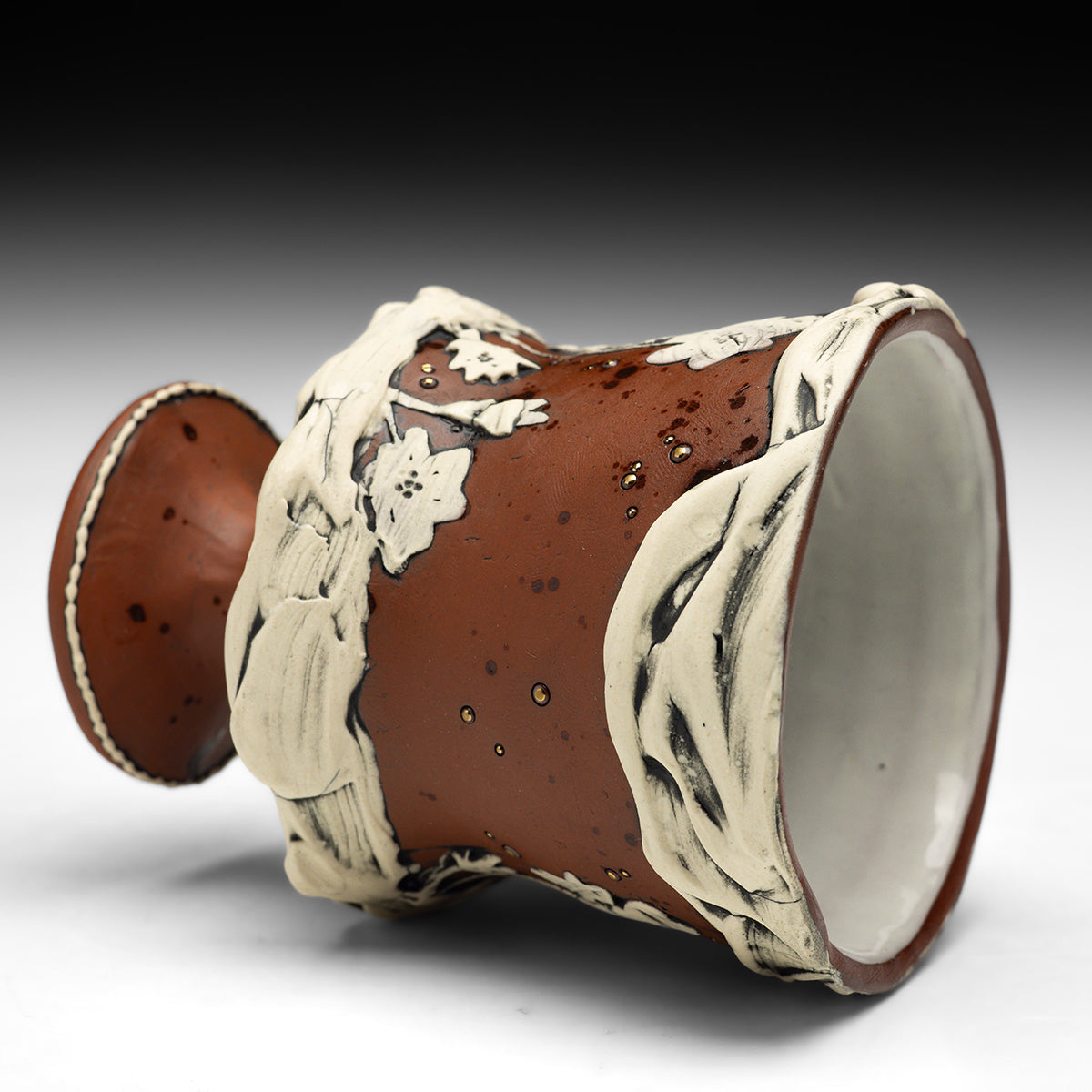 Pedestal Cup