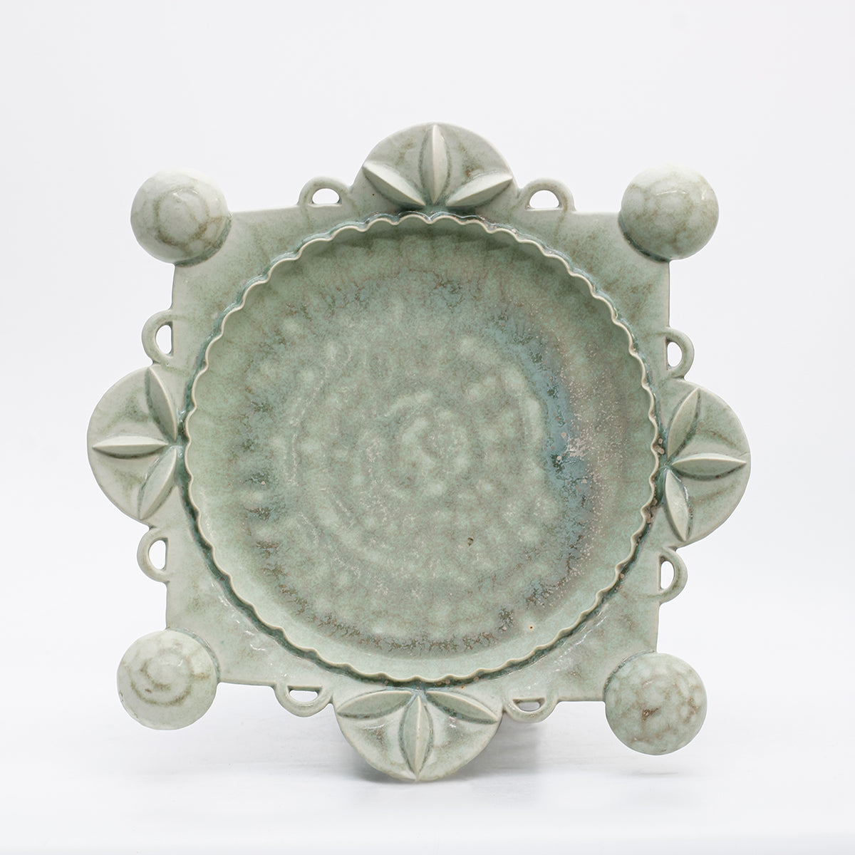 Plate