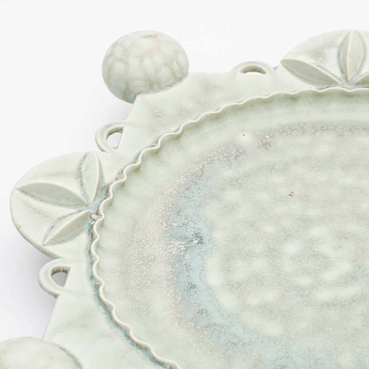 Plate