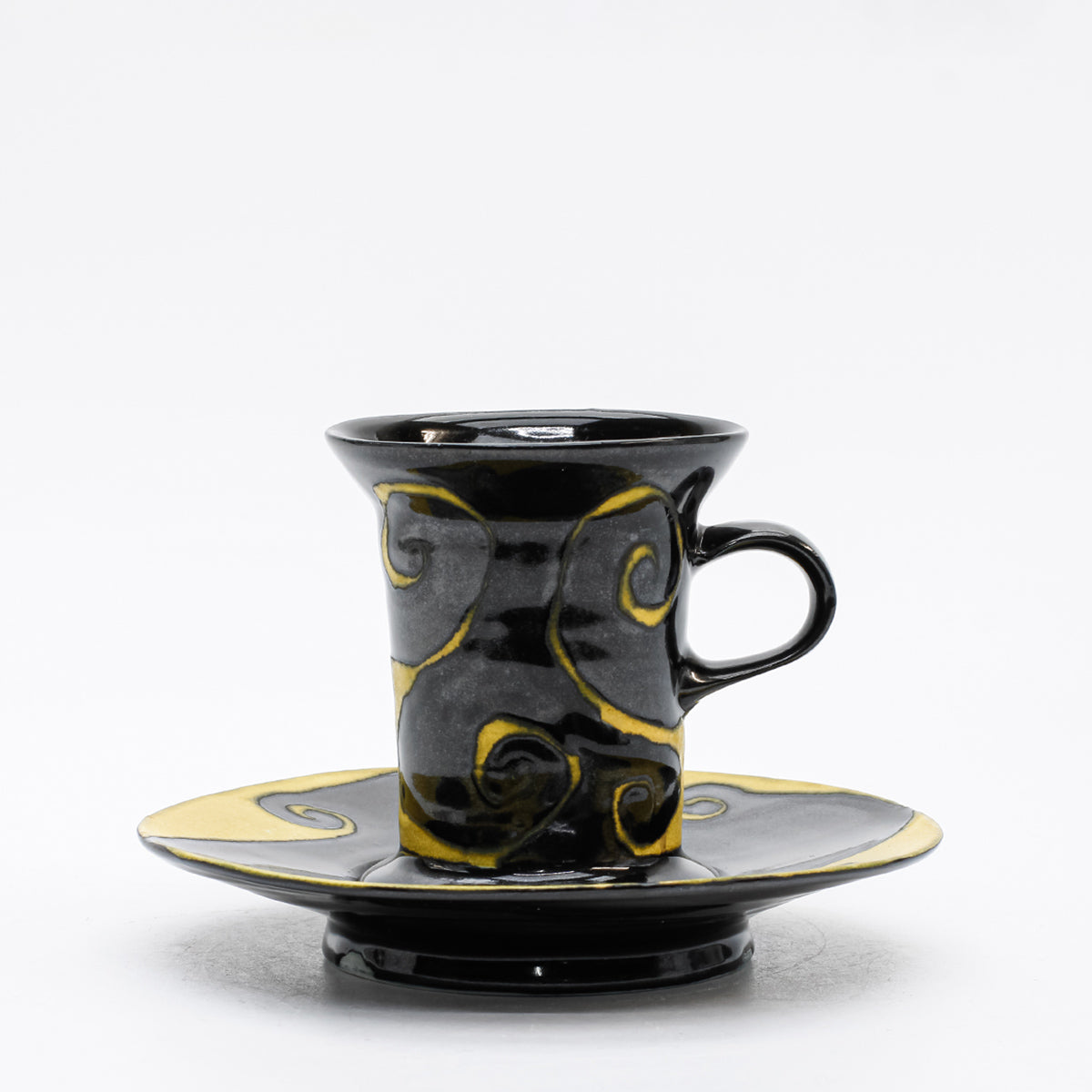 Cup & Saucer