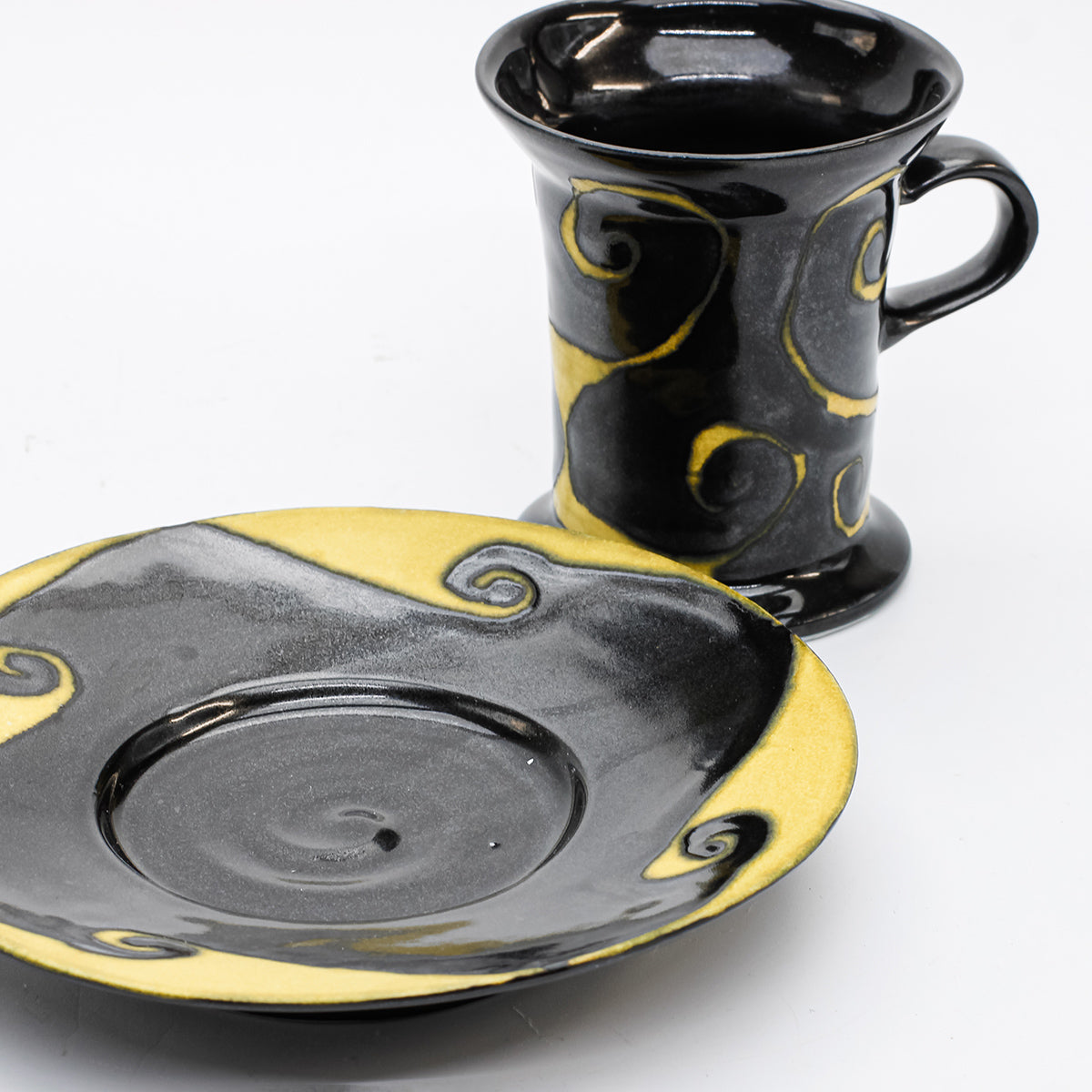 Cup & Saucer