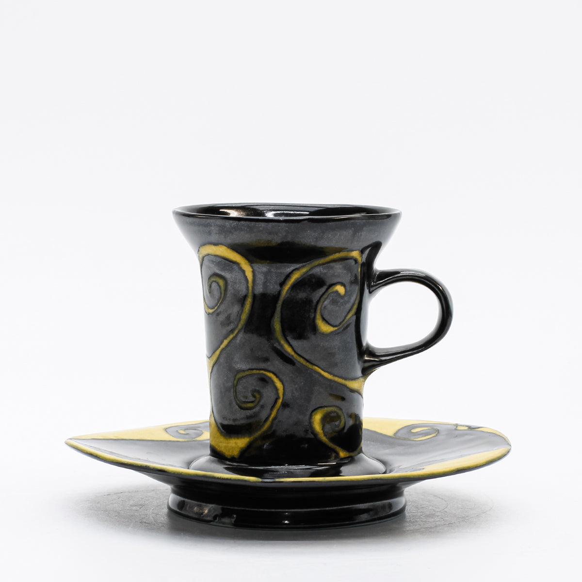 Cup & Saucer