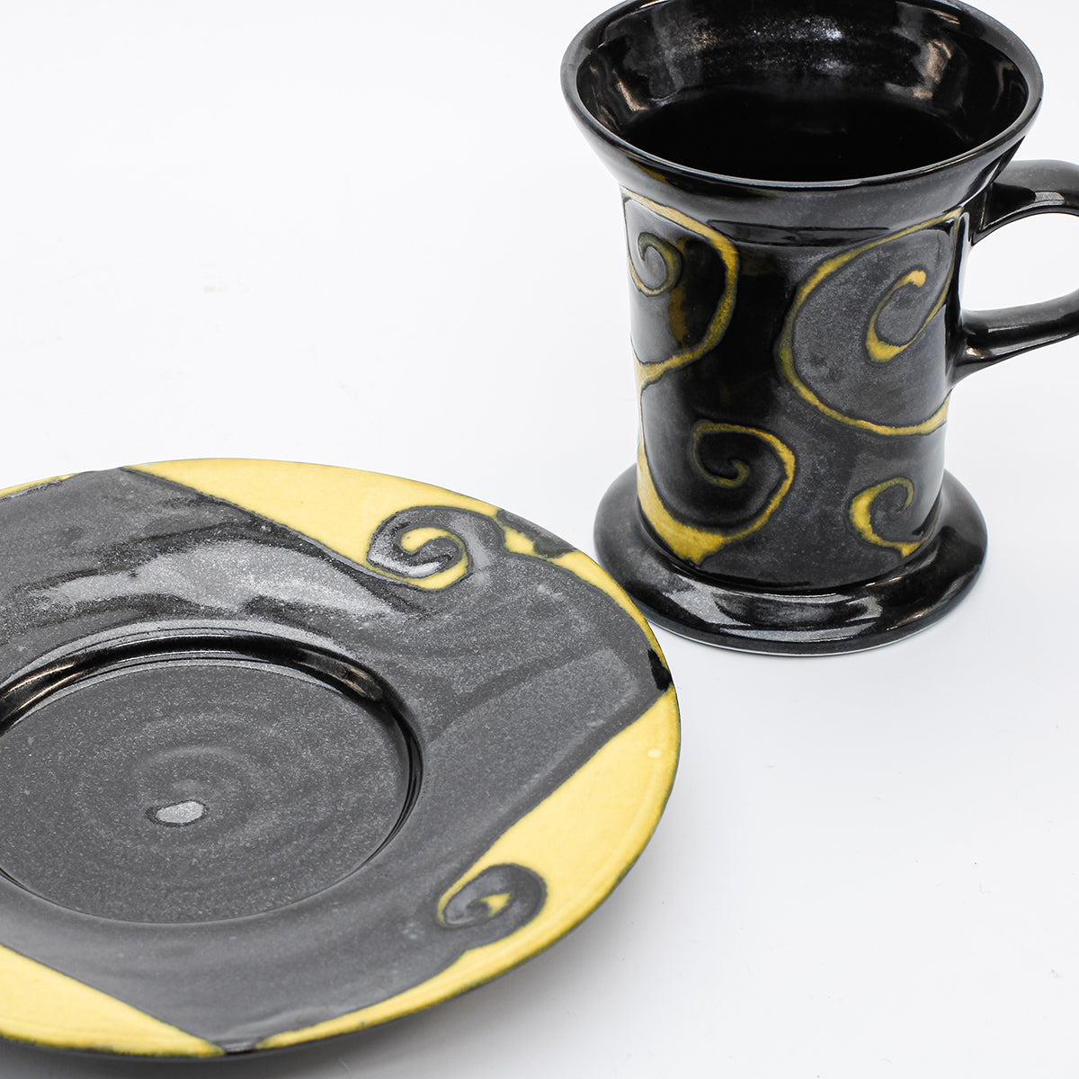 Cup & Saucer