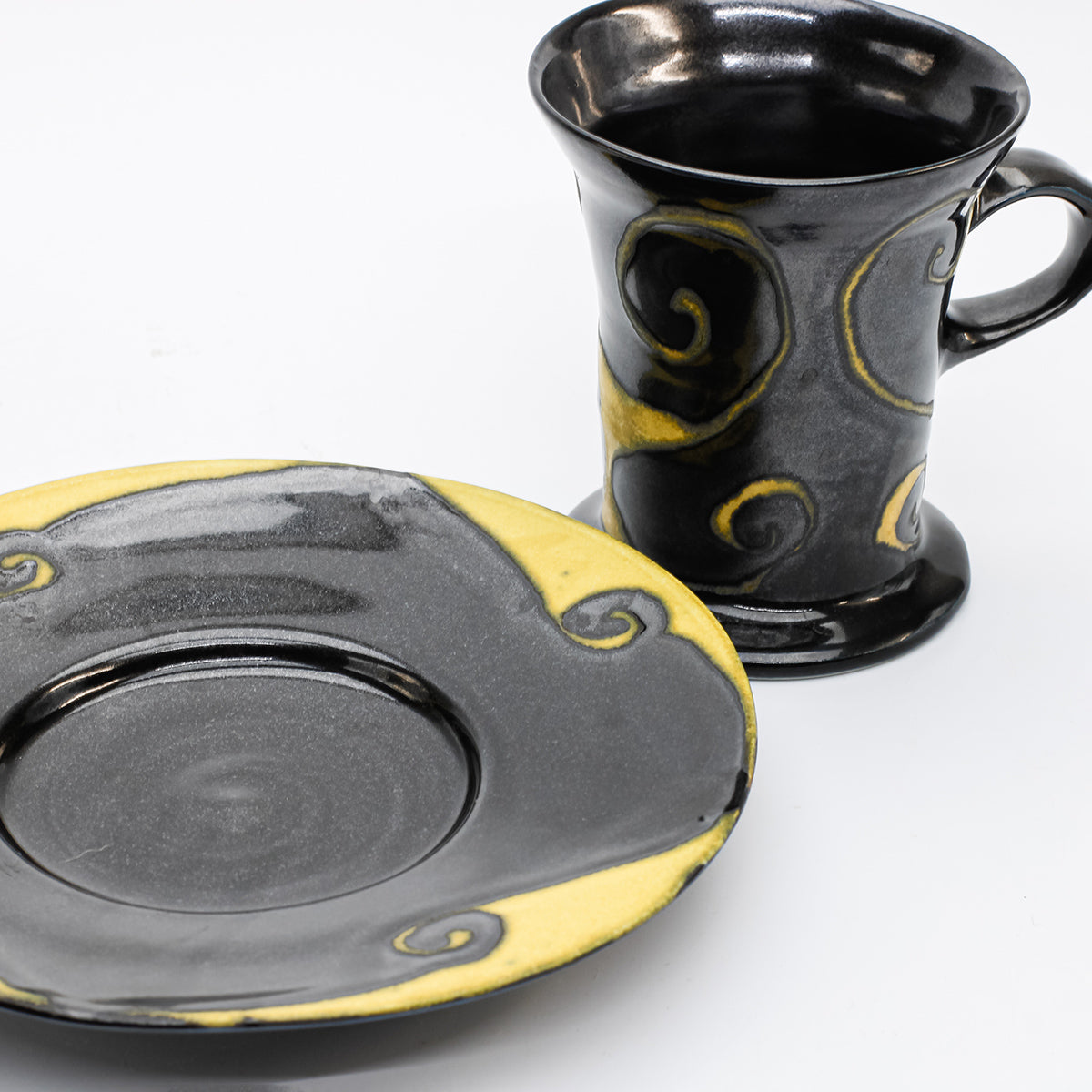 Cup & Saucer