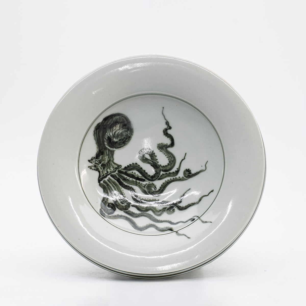 Pedestal Plate