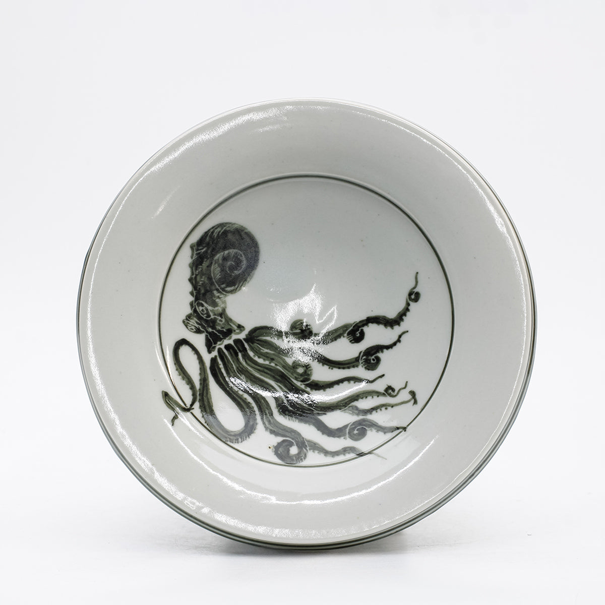 Pedestal Plate