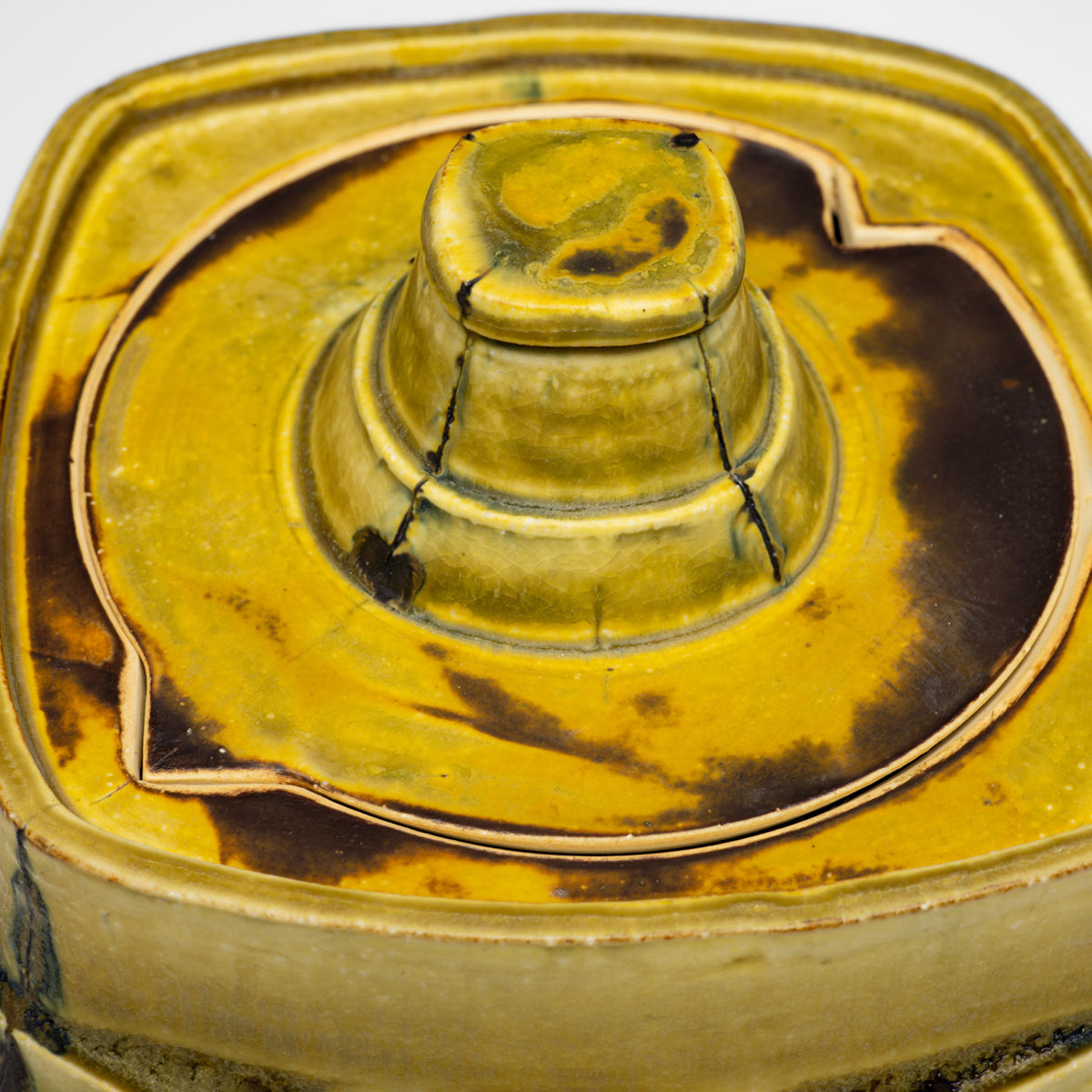 Pyramid Jar