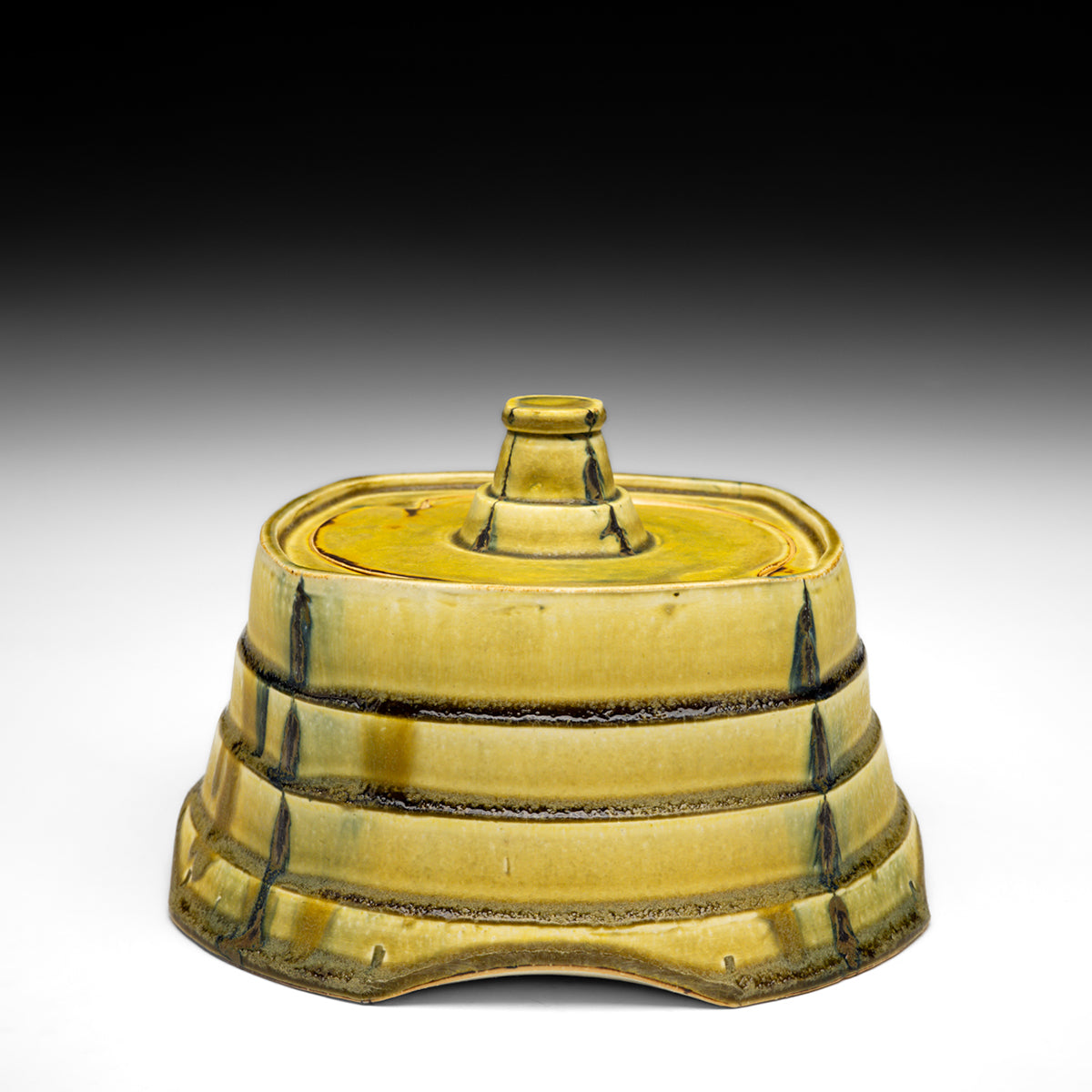 Pyramid Jar
