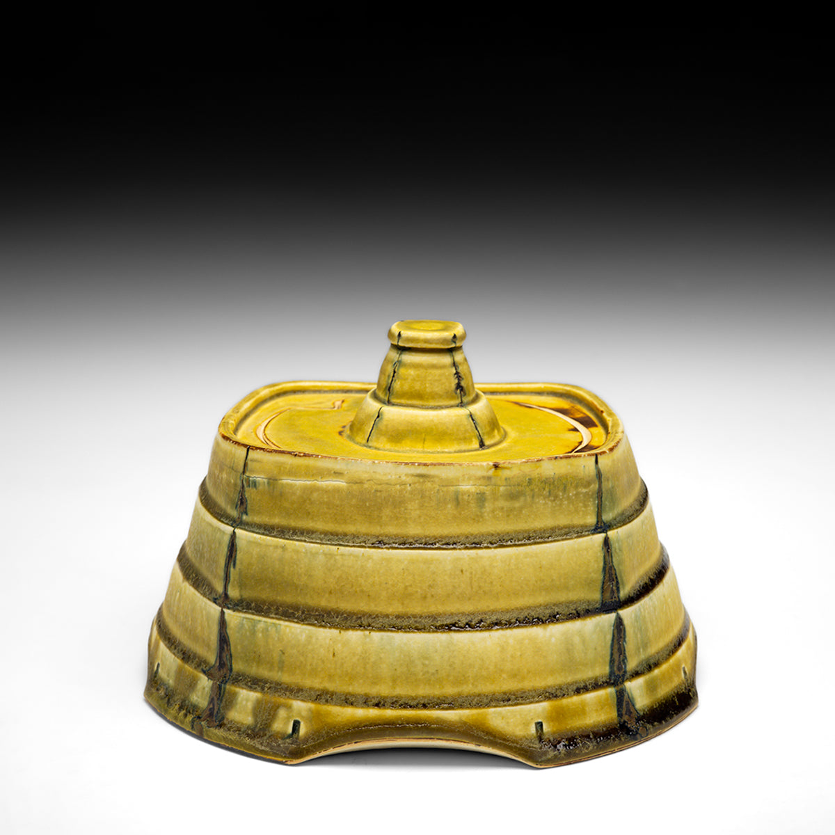 Pyramid Jar