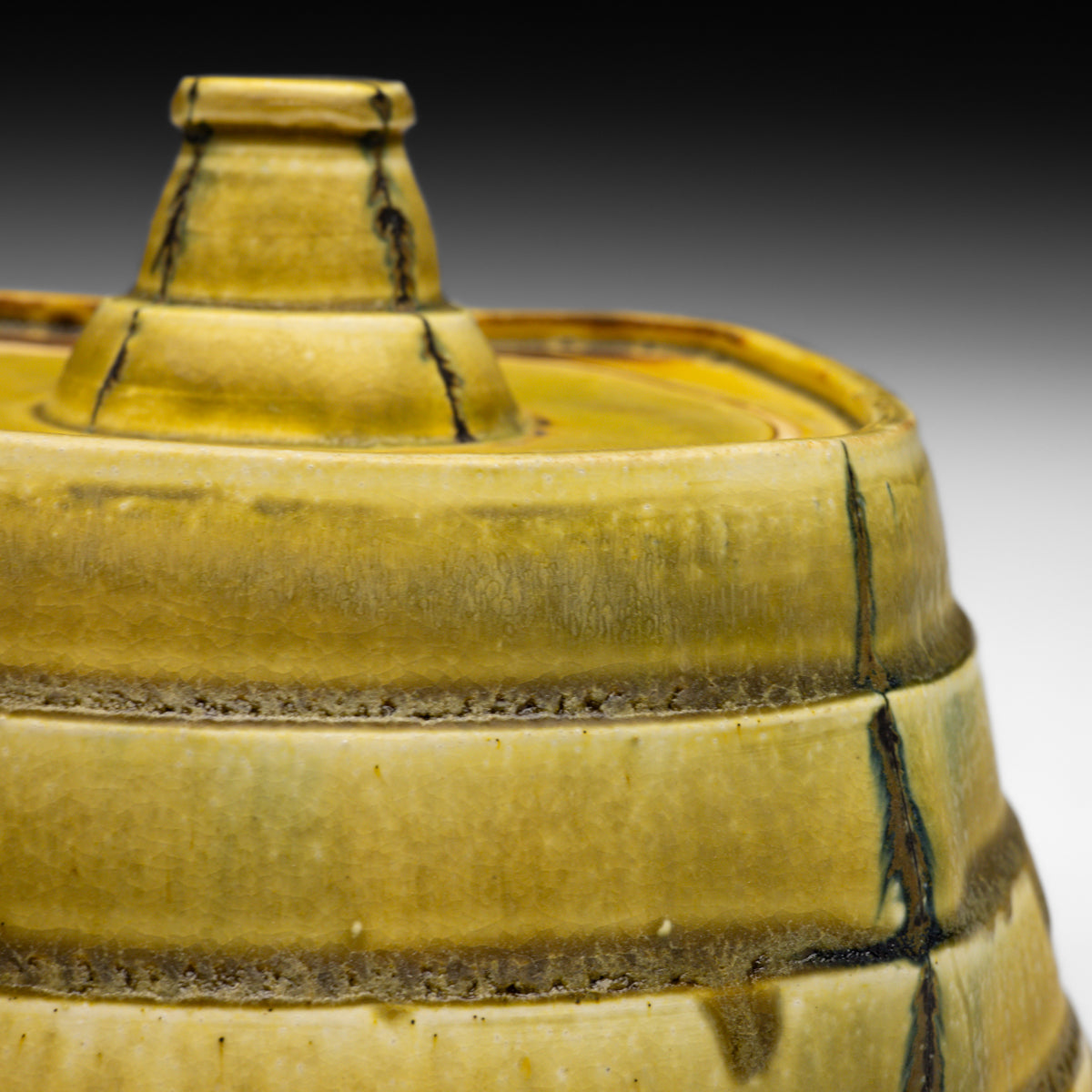 Pyramid Jar